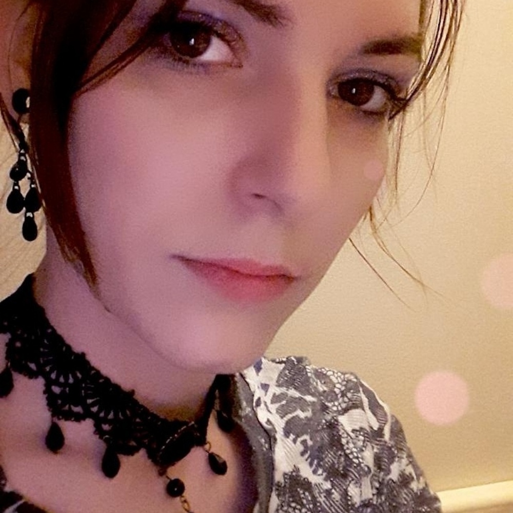 Meet your Posher, Ash